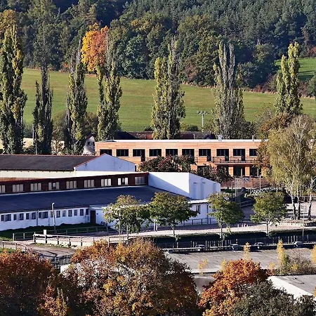 Jezerna Zduchovice